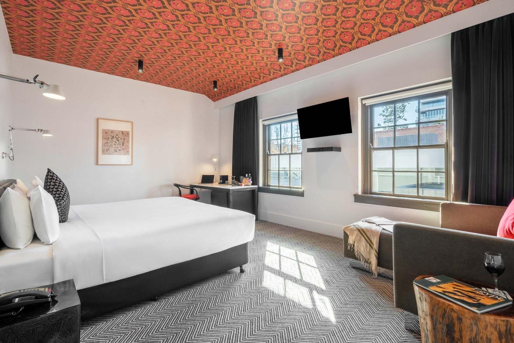 Peppers Gallery Hotel Канбера Екстериор снимка